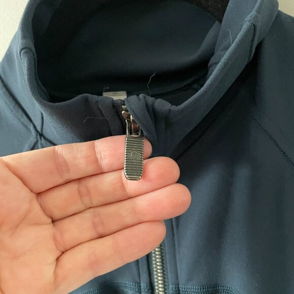 Lululemon Contour Zip Up Mock Neck Activewear Jacket Nocturnal Teal Blue 6 - Picture 6 of 9